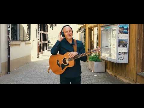 Casual Business Workspace – Dave Curl | Official Acoustic Music Video (Coffee Shop Vibes)