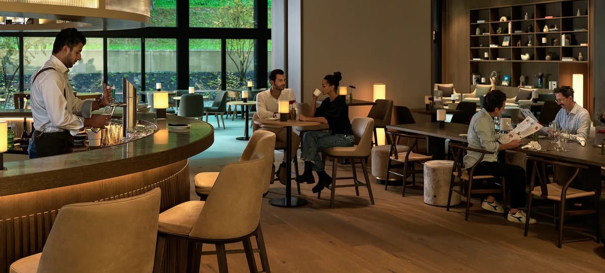 aigu Restaurant & Bar 9