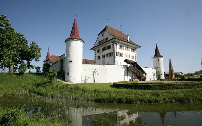 Die Gastgeber AG