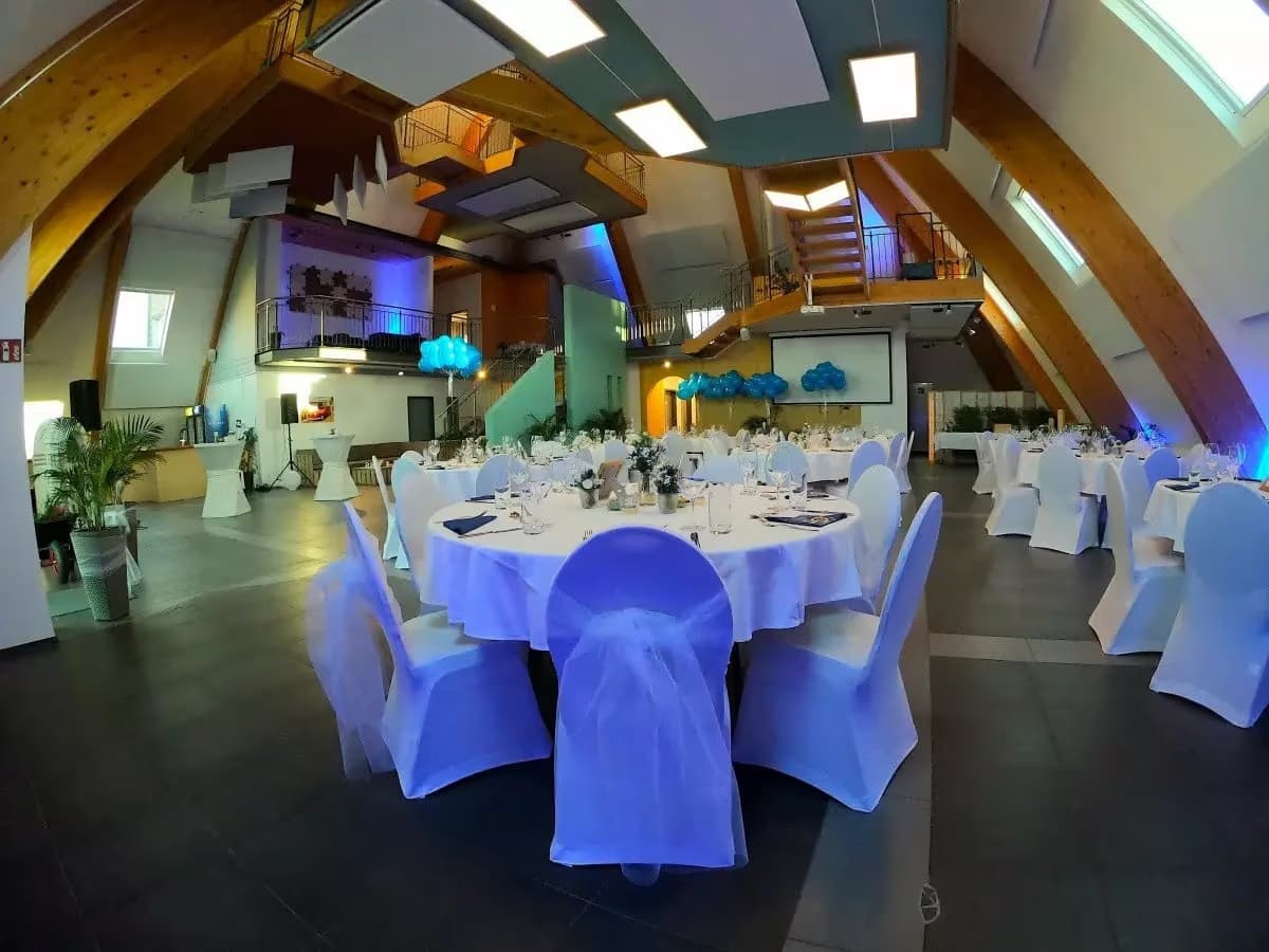 Palmgar GmbH - Events in der Pyramide