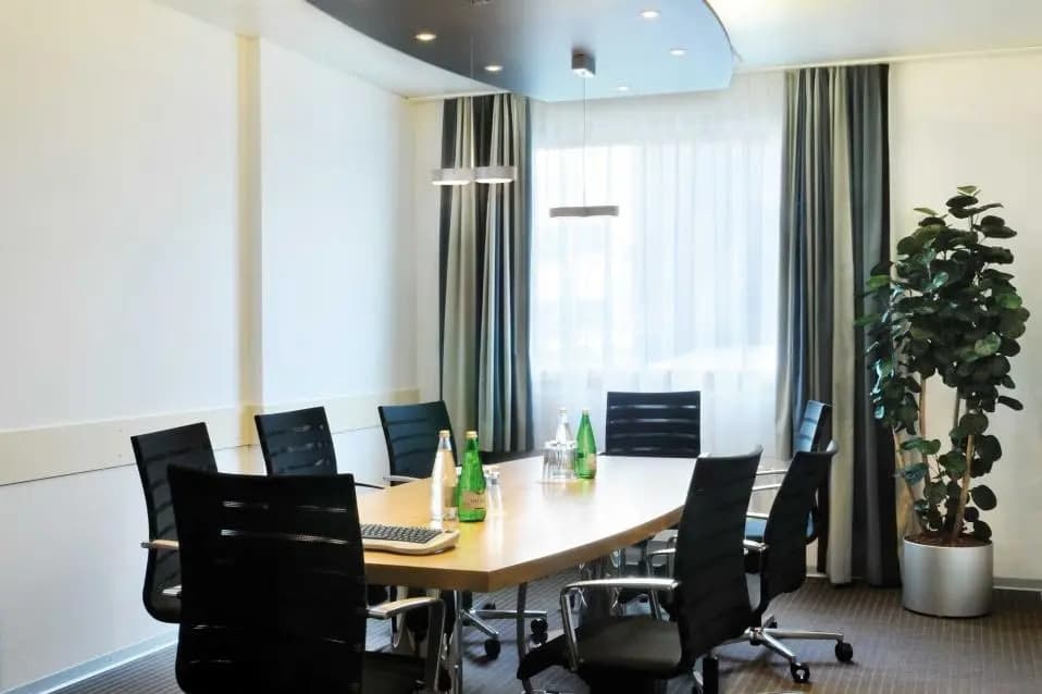 Sorell Hotel Ador 10