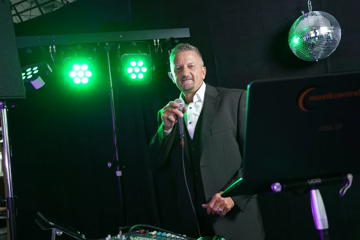 DJ Steven 2