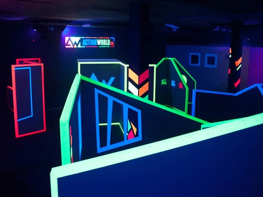 Actionworld AG 11