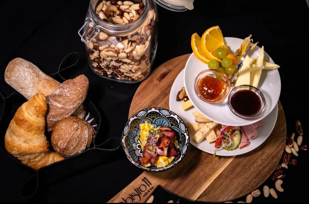 Bistro 11 3