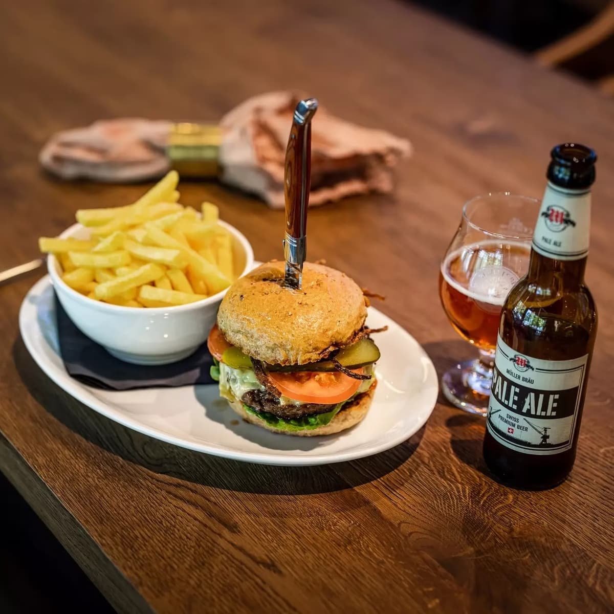 Brasserie & Café Bar 5