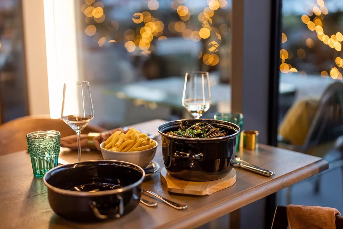 Brasserie & Café Bar 7