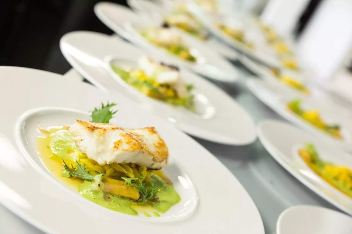 Alberto Russo Wine & Dine GmbH 6