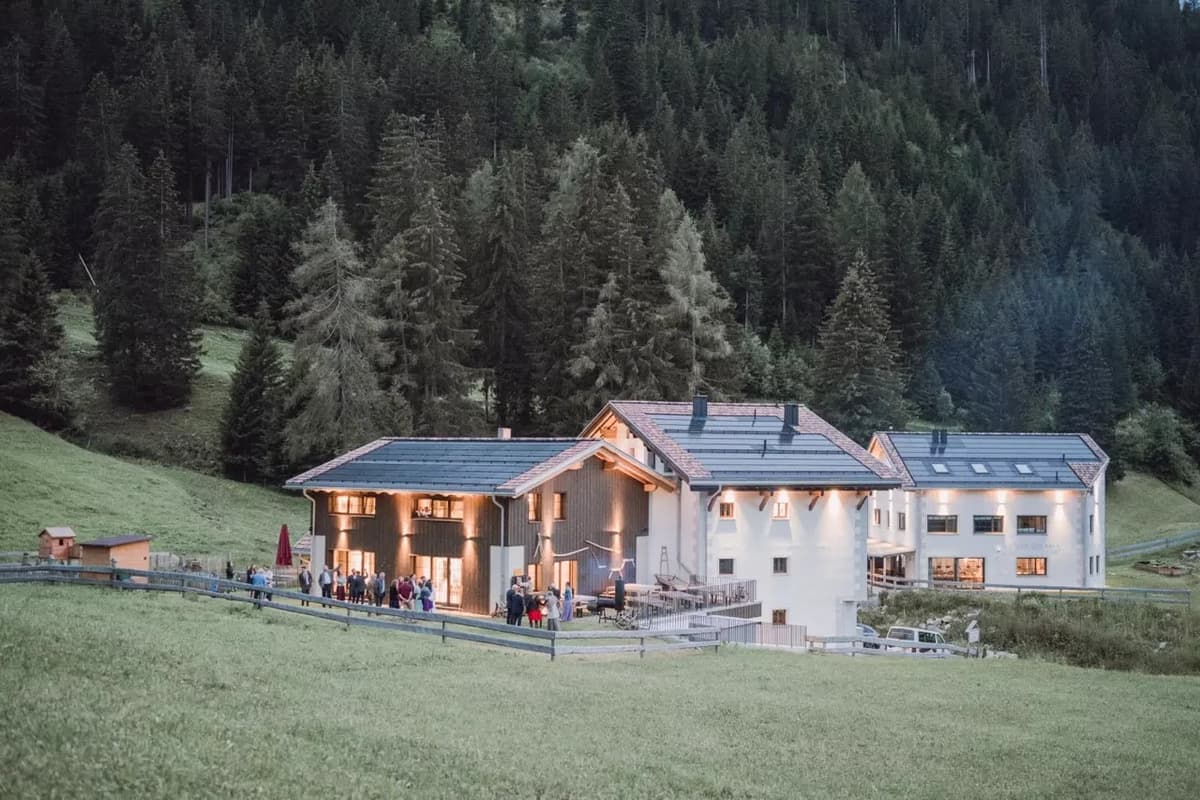 stettli resort AG 52